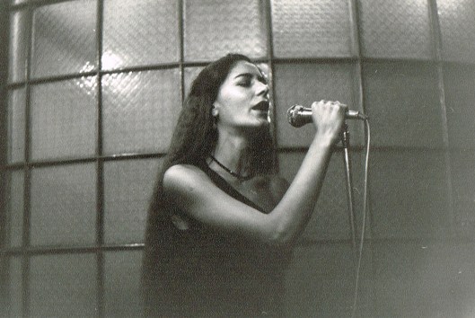 Mila_Ferreira_Bares12