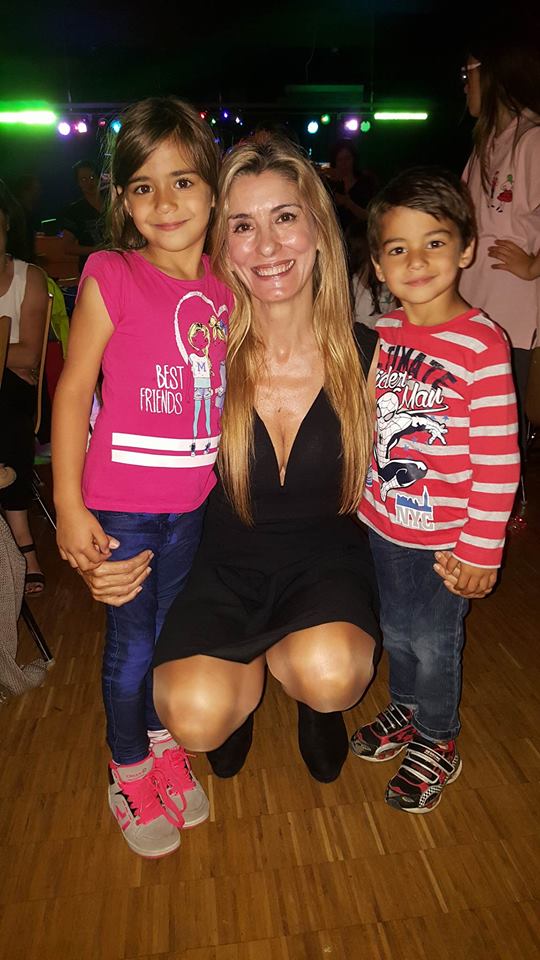 13578759_900565660051875_768629222_n