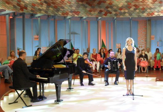 Mila_Ferreira_Bonsoir_Paris4