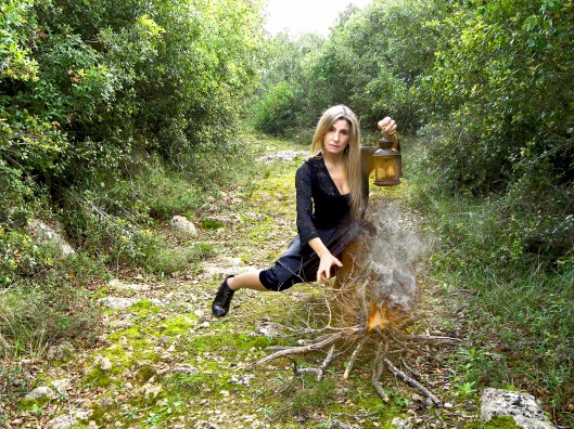 mila_ferreira_feiticeira2