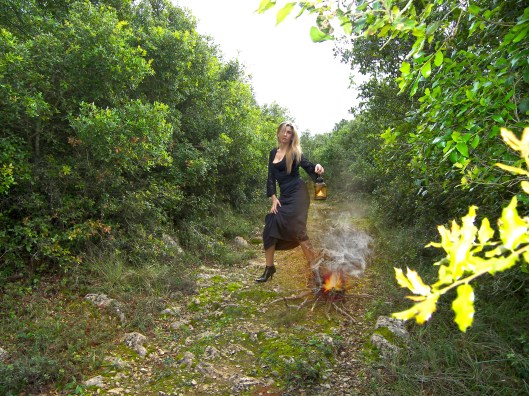 mila_ferreira_feiticeira4