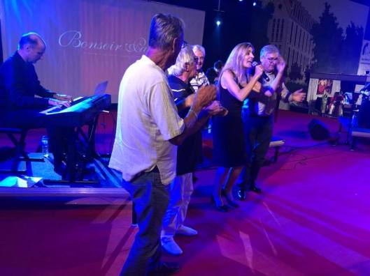 39027423_1546326342179156_5879099235042852864_n